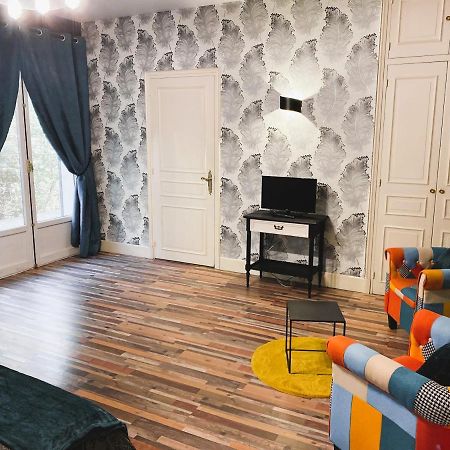 Les Genebruyeres - L'Histoire D'Un Reve Bed & Breakfast Aubigny-sur-Nere Luaran gambar